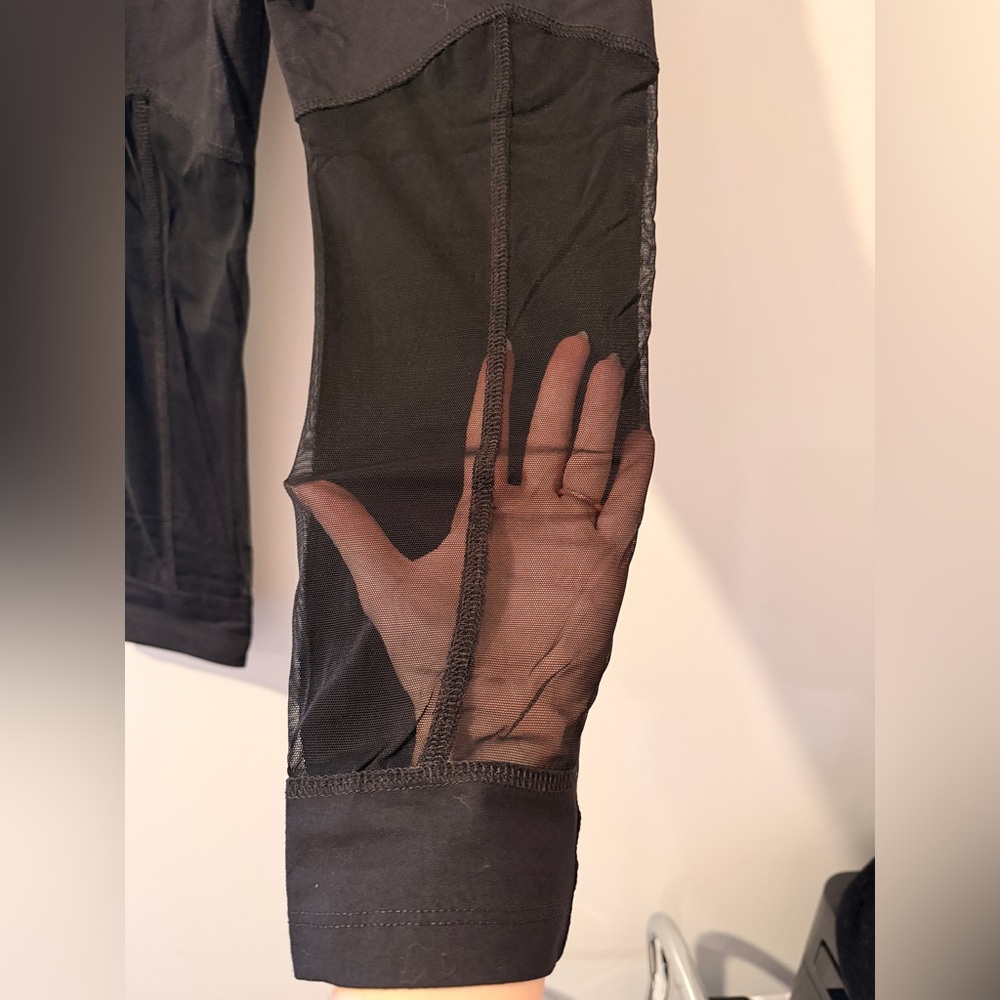 Lot of 2: Nesh & Lorna Jane Mesh detail leggings Sz. S/M *NICE* MSRP: $211+tax - Picture 9 of 12